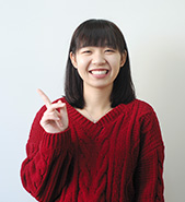 川上 詩央里さん